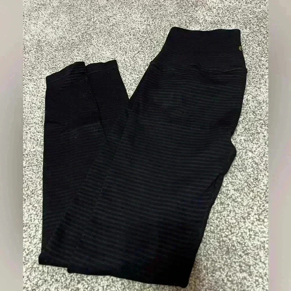 Spiritual Gangster ribbed leggings - Picture 2 of 5